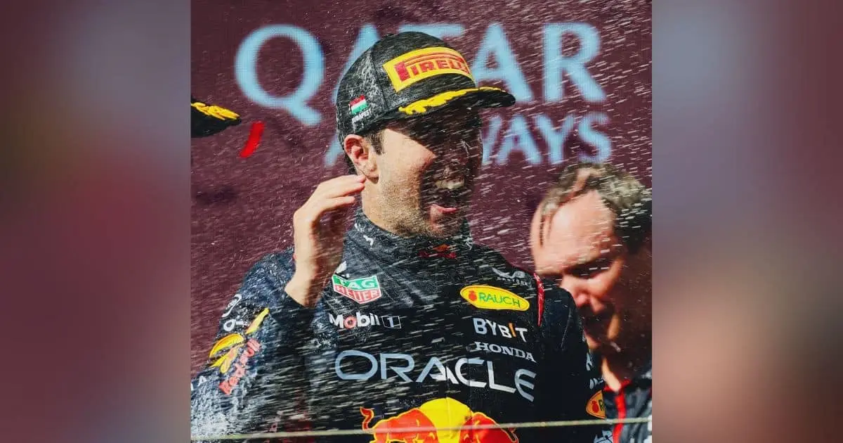 Checo Pérez sube al podio y es piloto del día en el GP de Hungría