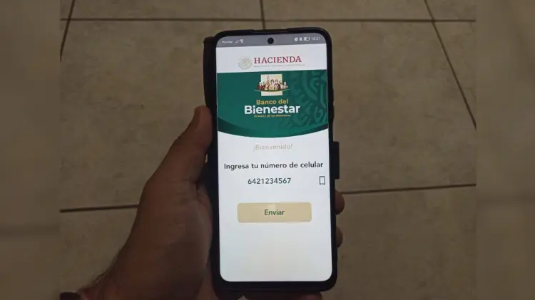 Piden bajar app Banco del Bienestar Móvil (Foto:John Castellón/EXPRESO)