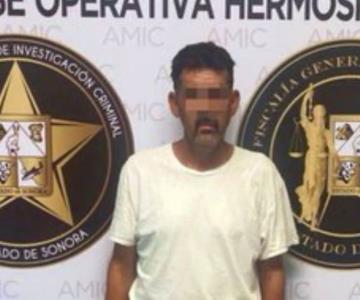 Detienen a maestro por abuso sexual contra sus alumnos en Hermosillo