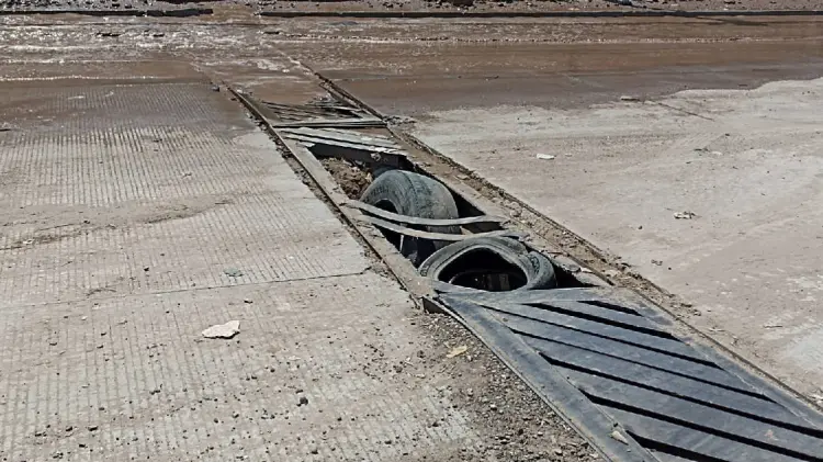 Cajemenses piden reparación de rejillas en bulevar Las Torres (Foto:Ana Camargo/EXPRESO)