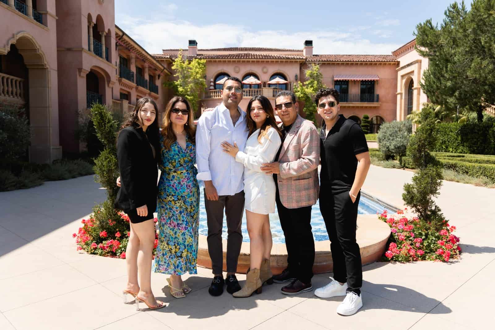 Alba y Francisco e comprometen en matrimonio