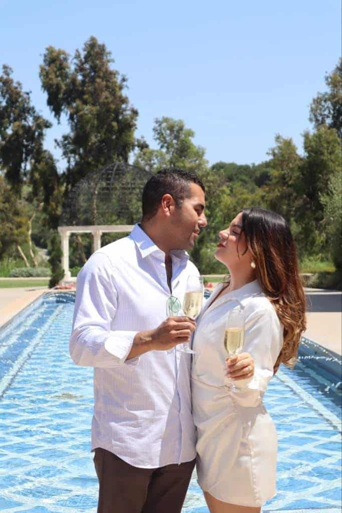 Alba y Francisco e comprometen en matrimonio