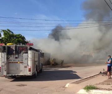 Incendios forestales ocupan el 60% de servicios de bomberos en Guaymas