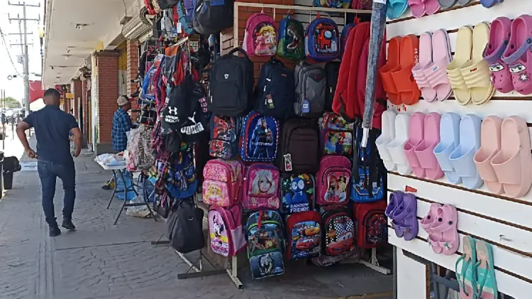 Comerciantes de Navojoa esperan repunte de ventas con regreso a clases (Foto:John Castellón/EXPRESO)