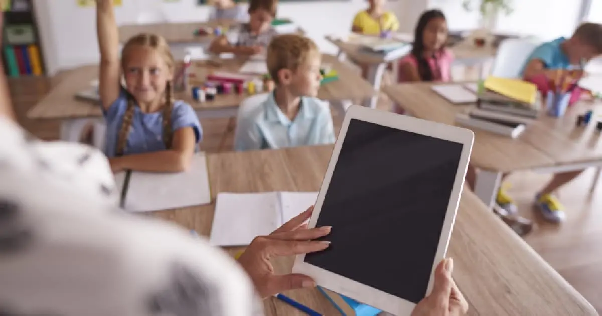 Utilizarán tablets para el aprendizaje matemático en secundaria