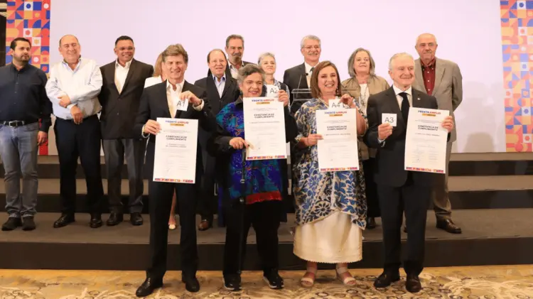 Los cuatro aspirantes seguirán en la contienda por la candidatura presidencial. (Foto: Cortesía)