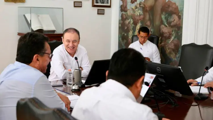 Reunión del gobernador Alfonso Durazo con el director de Conagua. (Foto: Especial/EXPRESO)