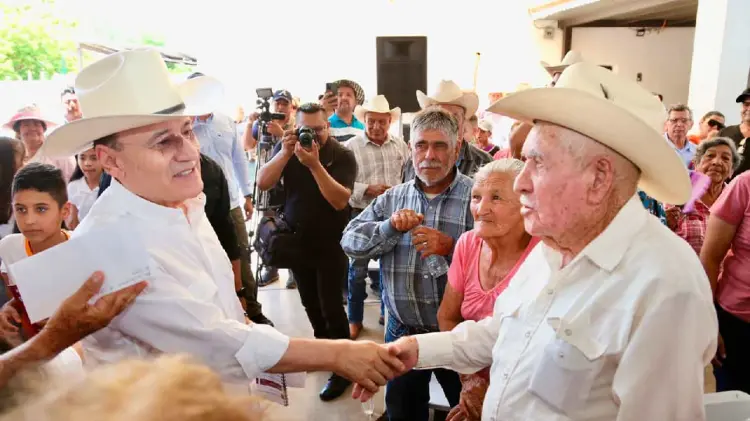 Gobernador Alfonso Durazo en gira de trabajo. (Foto: Especial/EXPRESO)