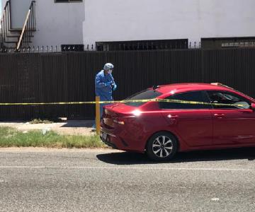 Un hombre perdió la vida al lado de su vehículo en colonia Balderrama