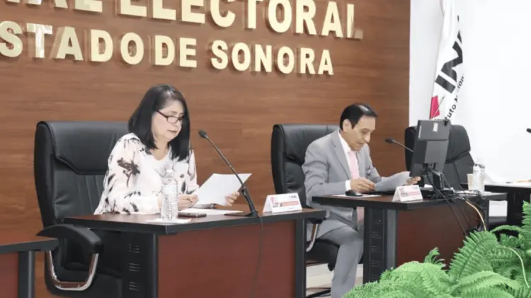 Llevan a cabo la selección de ciudadanos que apoyarán en las casillas. (Foto: Especial/EXPRESO)