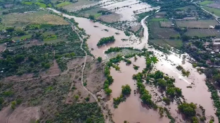 Río Mayo vuelve a la vida tras lluvias de huracán Hilary (Foto:Especial/EXPRESO)
