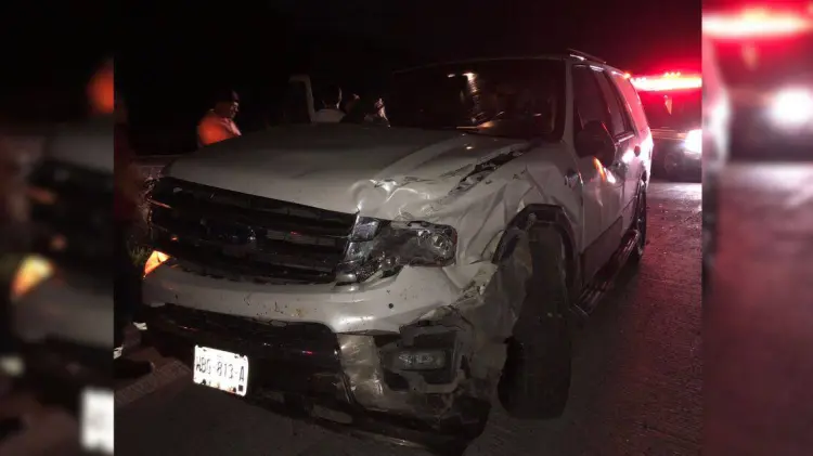 Accidente vial en Guaymas-Obregón dejó daños materiales (Foto:Blanca Ruelas/EXPRESO)
