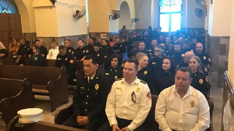 Celebran Día Nacional del Bombero en la ciudad de Hermosillo (Foto:Jesús Ballesteros/EXPRESO)