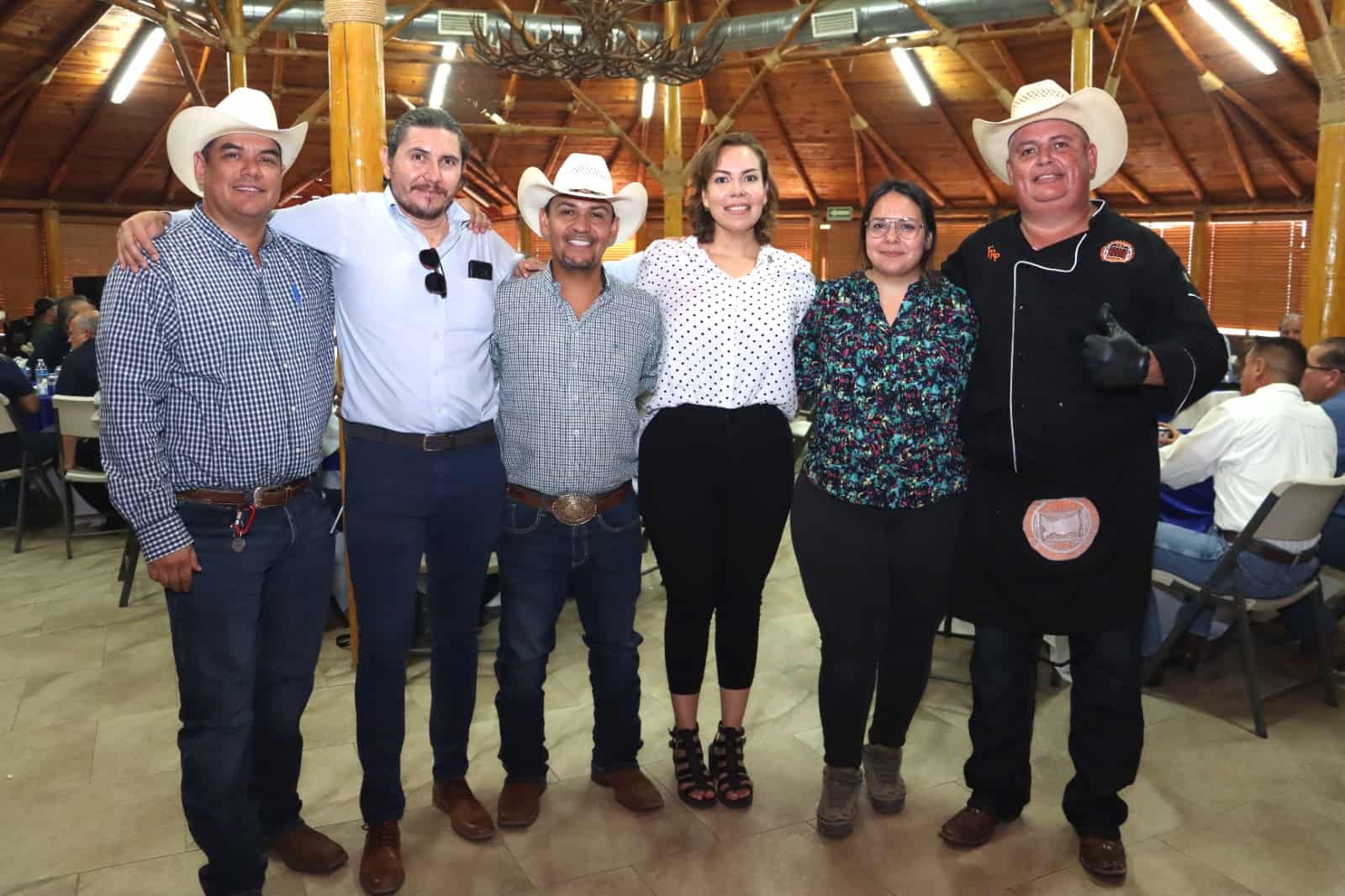 Veterinarios celebran su día