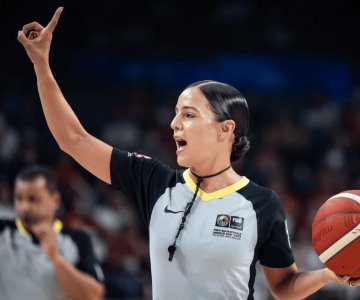 ¡Histórica! Blanca Burns es la primera mujer árbitro en Copa del Mundo FIBA