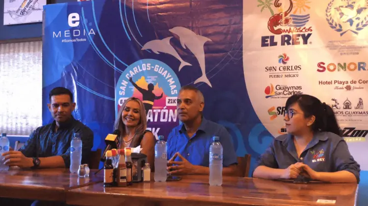 Abel López presentó la edición 13 del Maratón San Carlos-Guaymas. (Foto: Ana Camargo/EXPRESO)