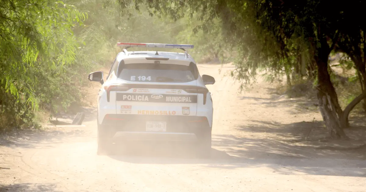 Persecución policiaca en Hermosillo termina con dos detenidos