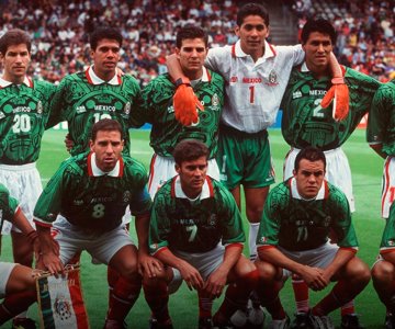 Este es el 11 ideal del Tri en la historia, según Cuauhtémoc Blanco