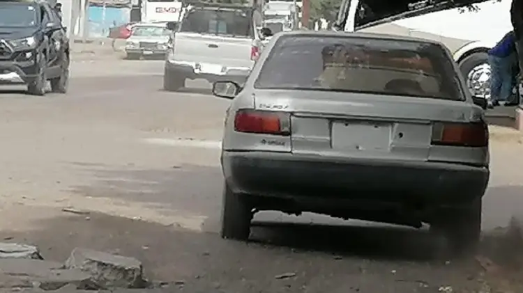 Baches afectan taxis en Navojoa (Foto:John Castellón/EXPRESO)