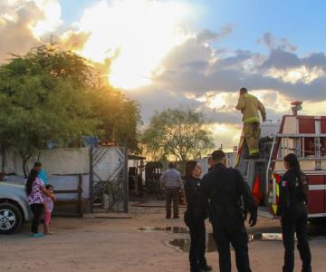 Incendio consume palapa de un restaurante de mariscos