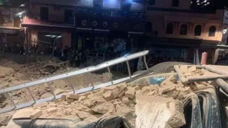 Imágenes de edificios caídos y calles dañadas circulan en redes sociales. (Foto: Tomada de redes)