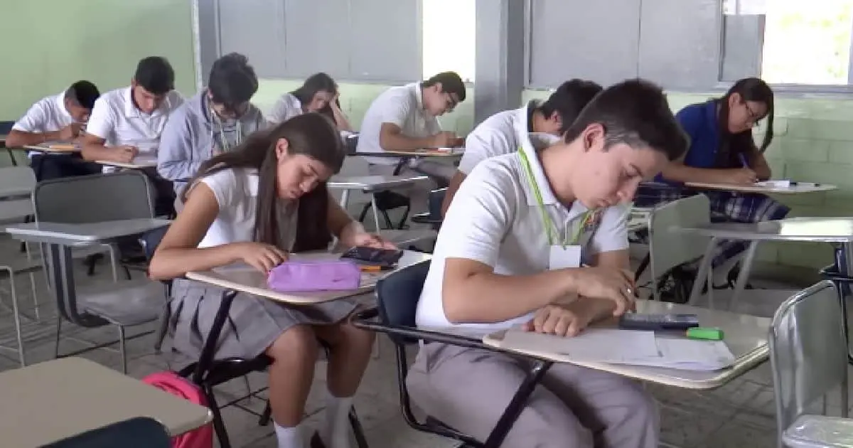 En alerta escuelas de Navojoa por brote en casos de Covid-19