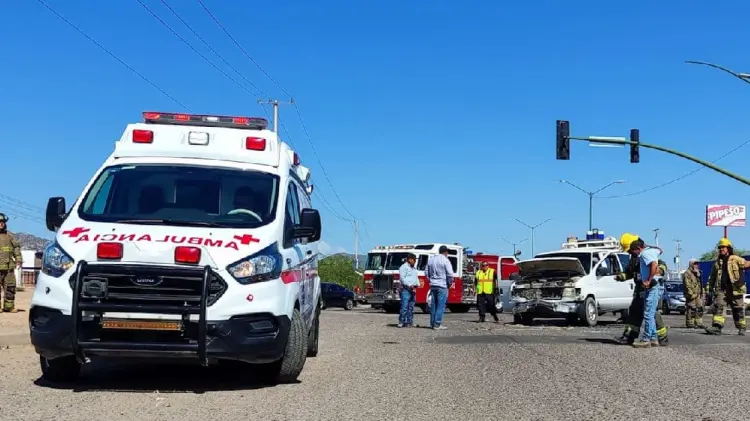 Colisión en bulevar Progreso dejó dos personas lesionadas (Foto:Cristian Ruiz/EXPRESO)