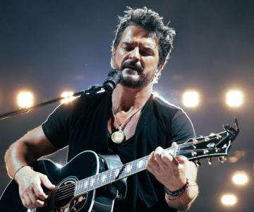 Ricardo Arjona se somete a una cirugía