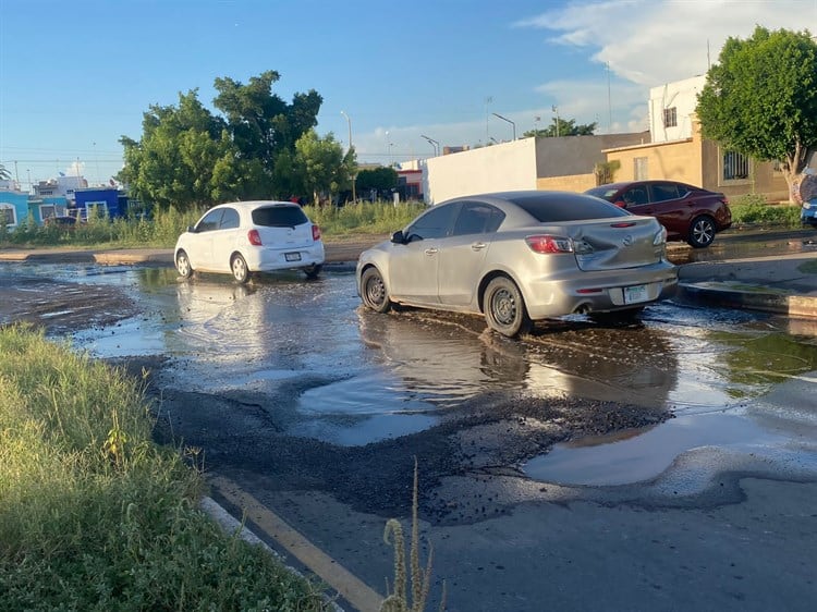 Bulevar recién rehabilitado presenta gran cantidad de baches en Cajeme
