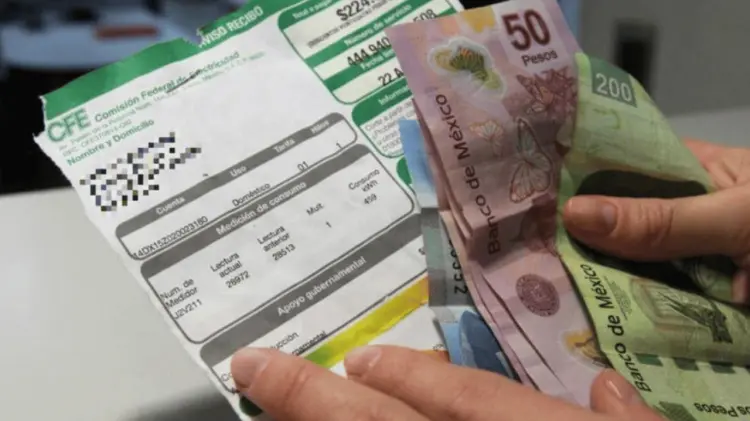 Los sonorense han acusado altos cobros de la luz por las altas temperaturas (Foto: Especial/EXPRESO)