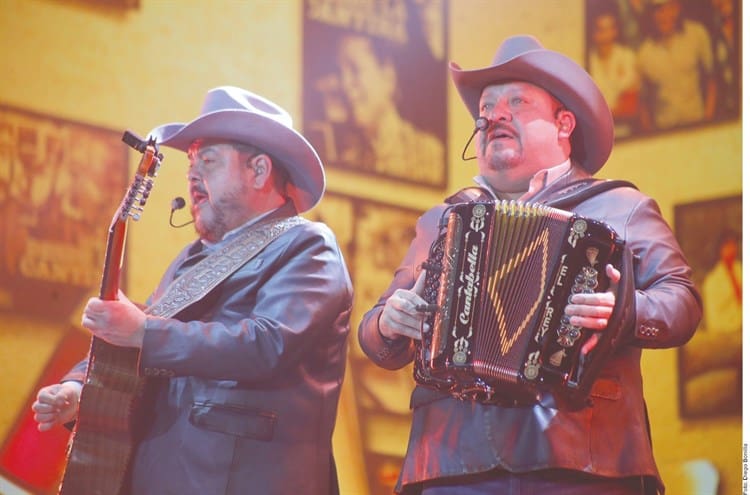 Pesado y Renegados del Norte, esta noche en el Palenque