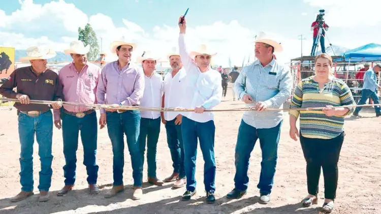 El gobernador Durazo inauguró el Circuito de Rodeo Bavispe 2023. (Foto: Especial / EXPRESO)