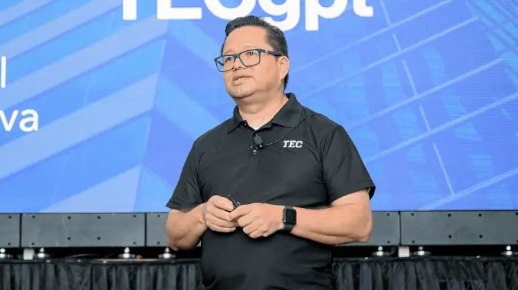 Manuel Terán, gerente de Plataformas de Inteligencia Artificial en el Tec de Monterrey. (Reforma)