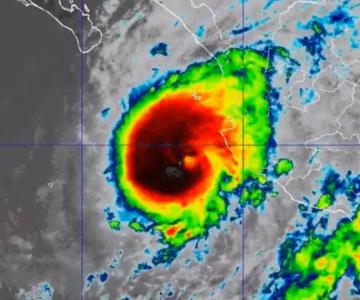 Huracán Lidia de categoría 4 toca tierra en Jalisco