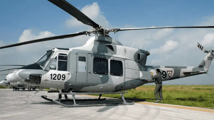 Un helicóptero B-412 de la Fuerza Aérea Mexicana sufrió este fatal accidente. (Foto: Cortesía)