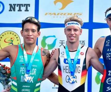 Aram Peñaflor conquista la medalla de plata en la Copa Mundial de Triatlón