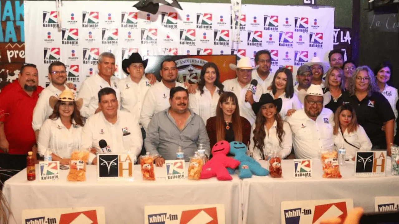 Anuncian cartelera del baile de aniversario de La Kaliente