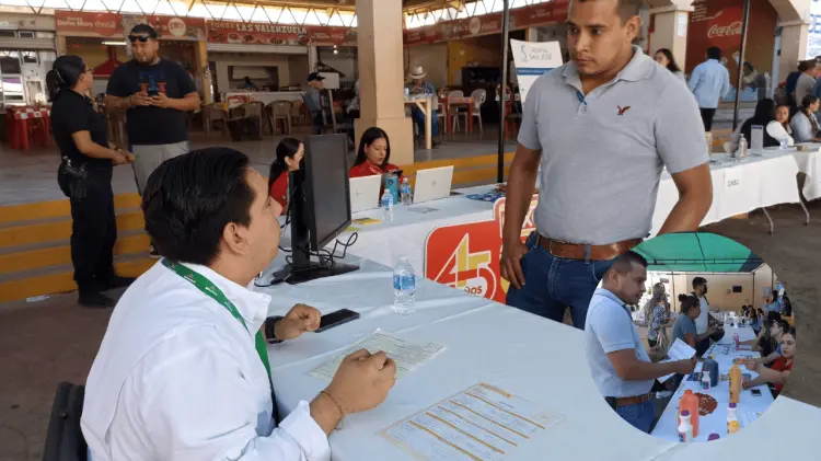 Feria del empleo en el Valle del Mayo (Foto: Especial/EXPRESO)