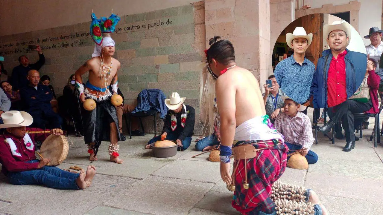 Jóvenes orgullosos de poder representar a la etnia Yaqui en el FIC