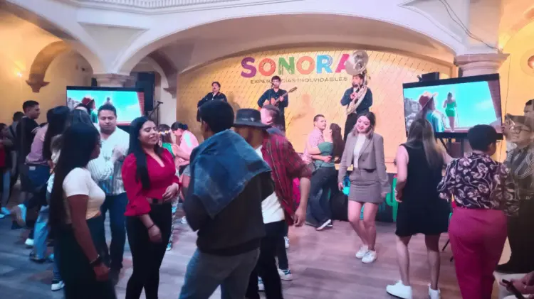 El recinto que recibió a Sonora en el FIC se convirtió en una fiesta. (Foto: María José Noyola)