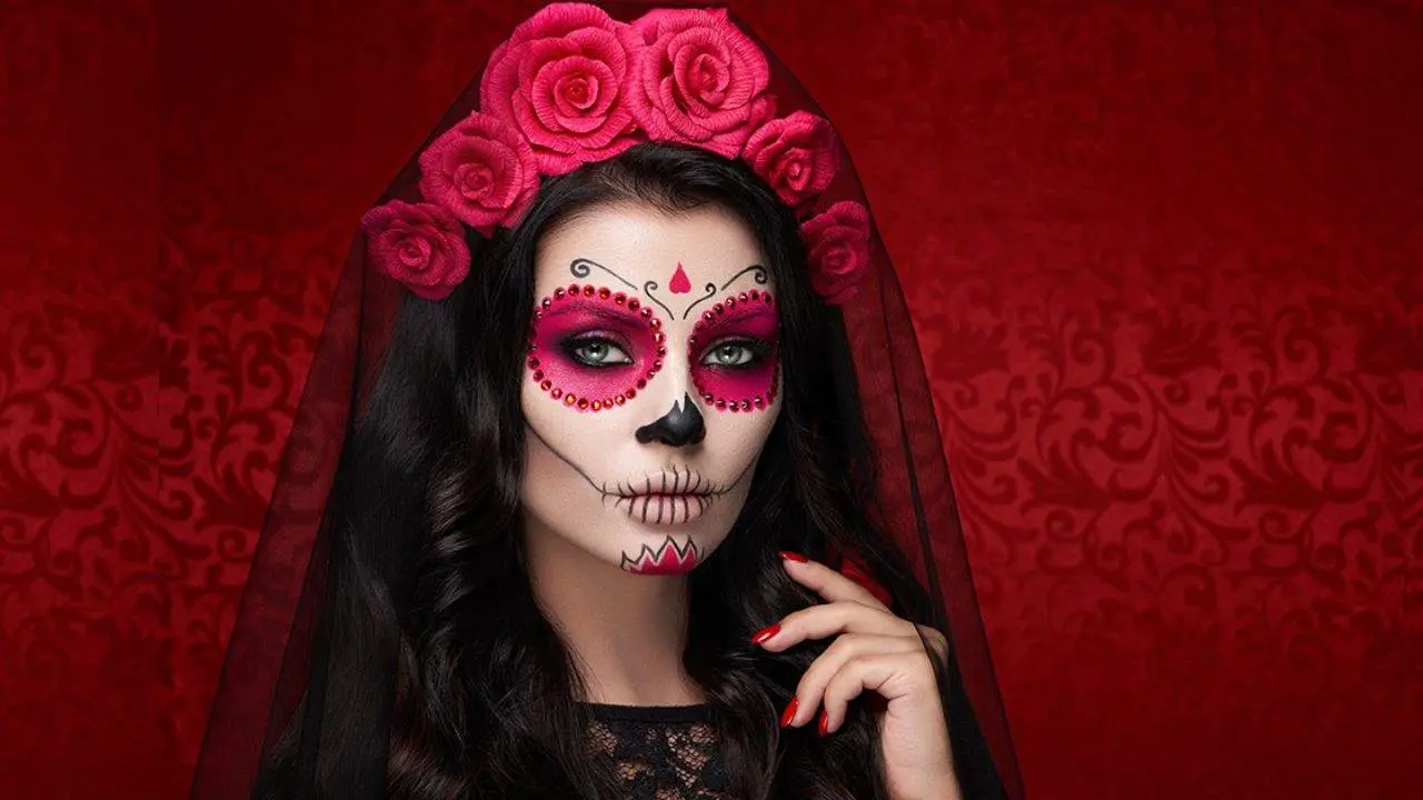 ¿Cómo surge la tradición de pintarse de catrina?