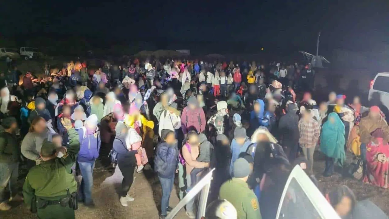 Localizan a 2500 migrantes al Suroeste de Arizona