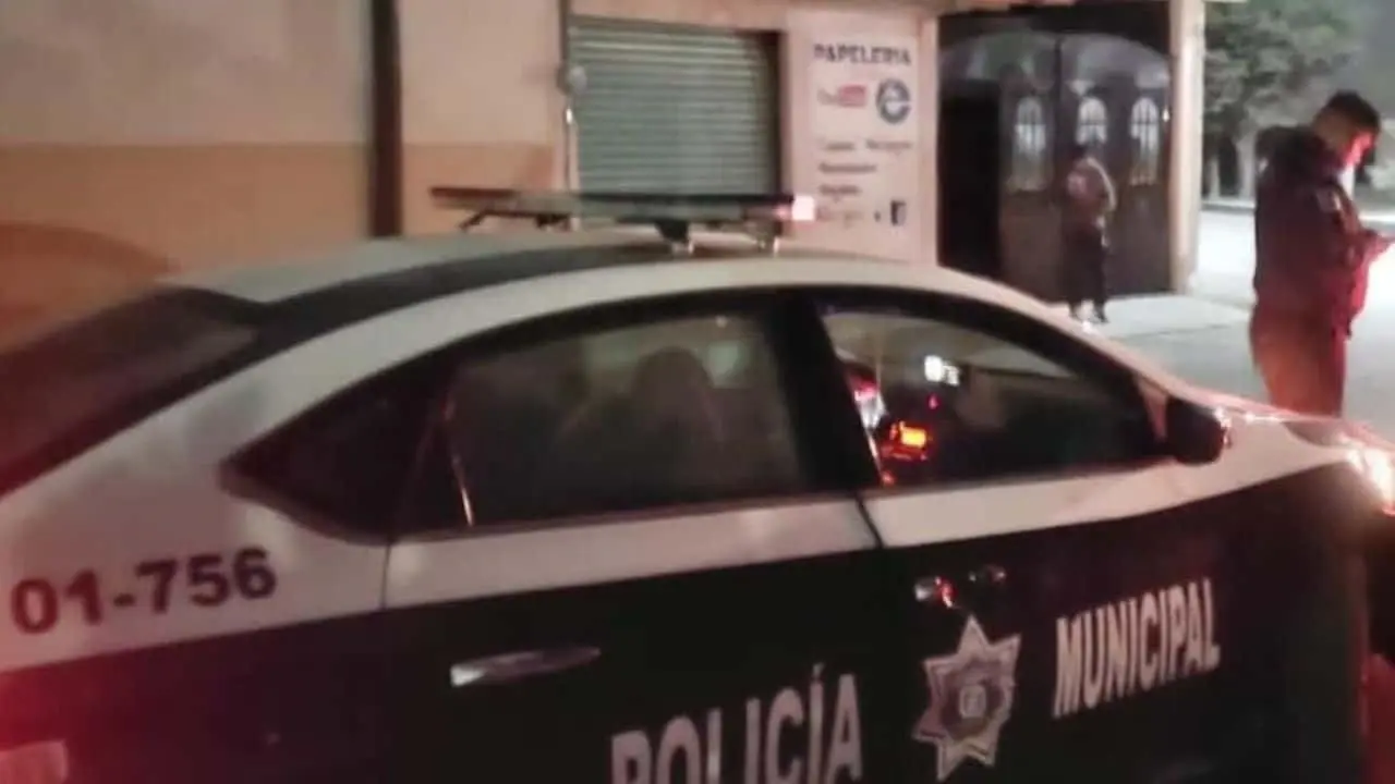 Grupo armado irrumpe domicilio y mata a dos hermanos