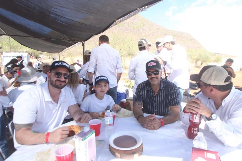 Un estrecho lazo los une: Celebra Clan Aguirre su onceava reunión familiar