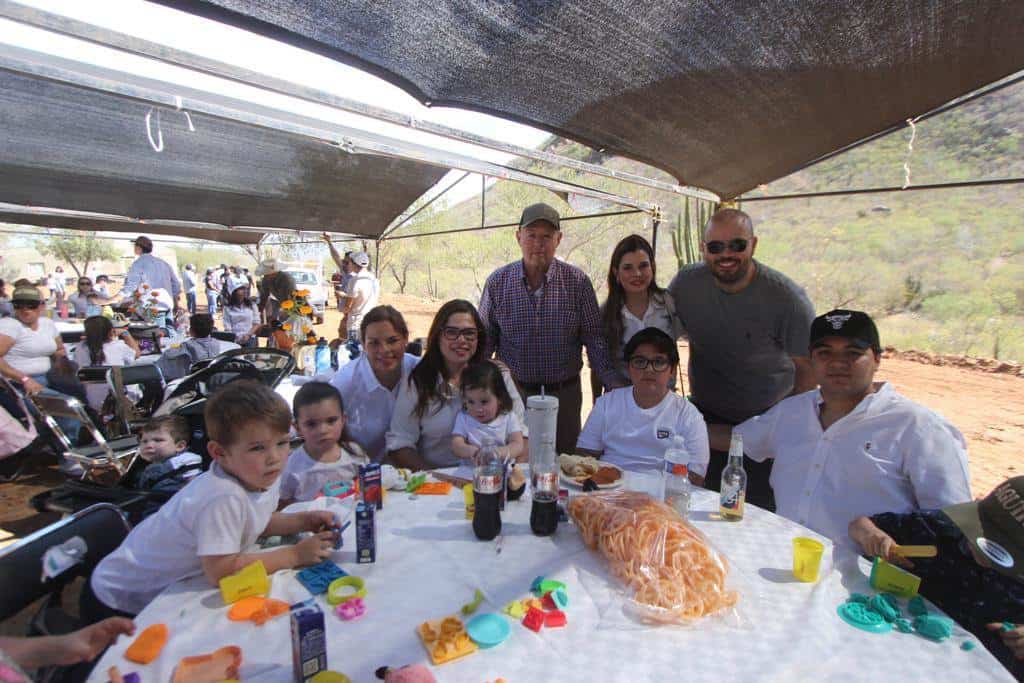 Un estrecho lazo los une: Celebra Clan Aguirre su onceava reunión familiar