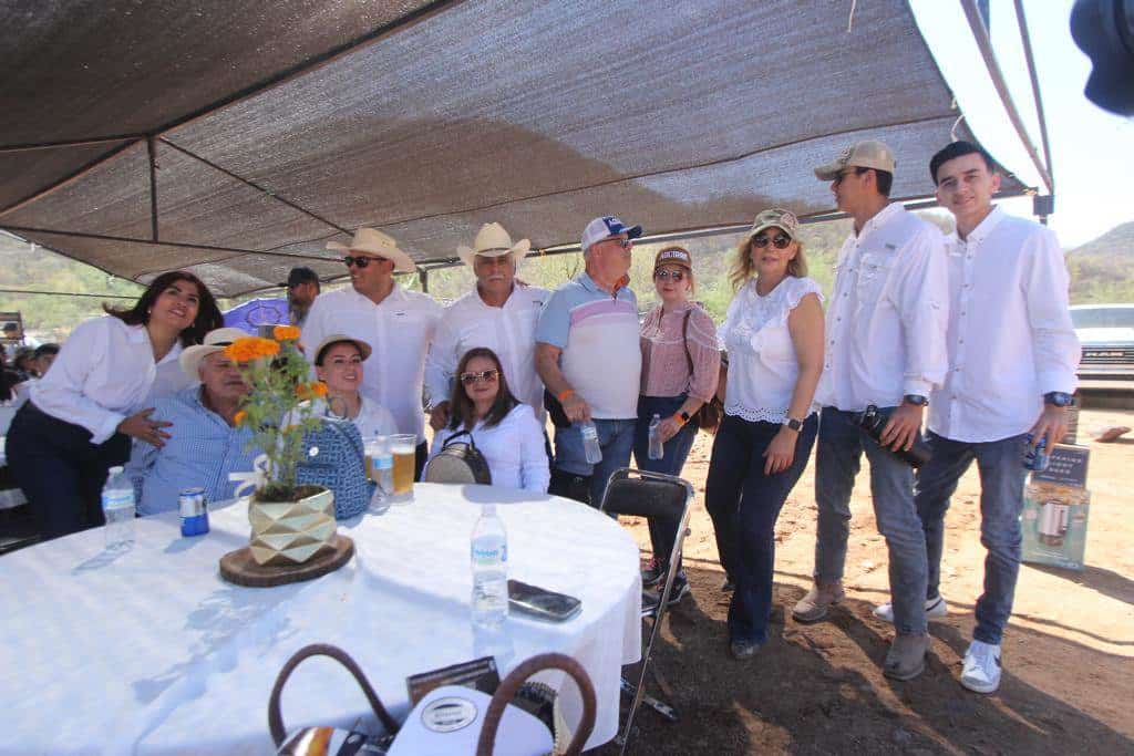 Un estrecho lazo los une: Celebra Clan Aguirre su onceava reunión familiar