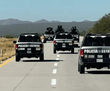 Aseguran vehículo, armas y municiones en Benjamín Hill