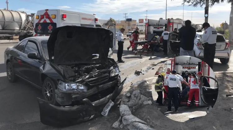 La víctima presentó una crisis nerviosa a raíz del accidente. (Foto: Jesús Ballesteros / EXPRESO)