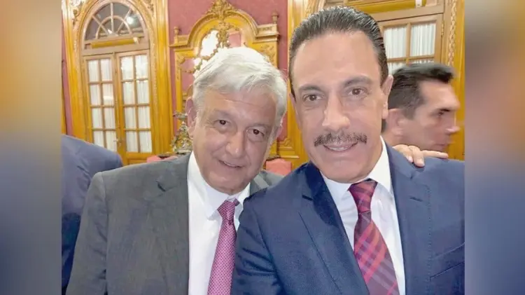 Andrés Manuel López Obrador y Omar Fayad. (Foto: Especial/EXPRESO)