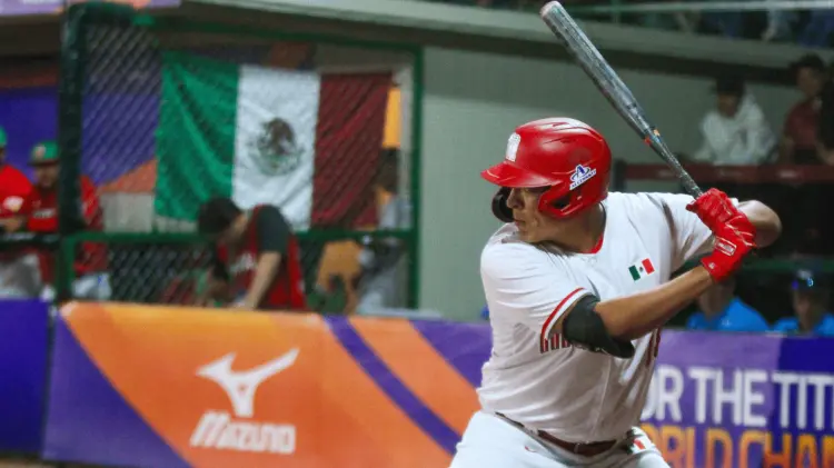México derrotó 10-3 a Canadá en el encuentro de este lunes. (Foto: Cristian Ruiz/EXPRESO)